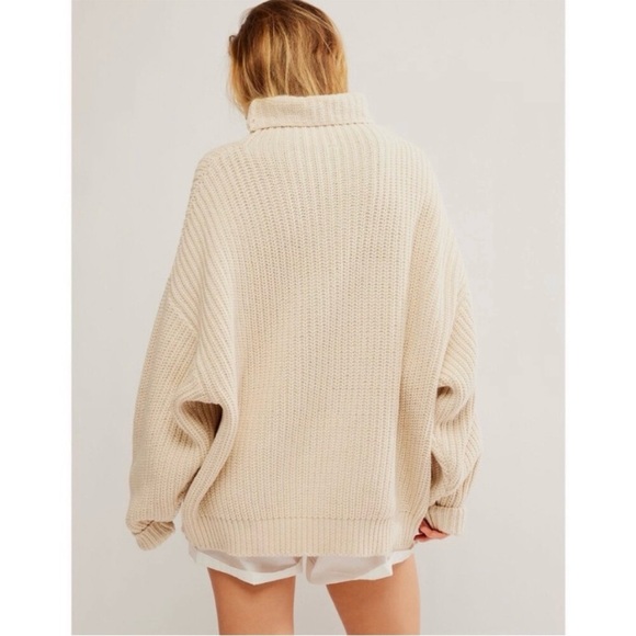 Free People Swim Too Deep Oversized Chunky Knit Sweater Tan M Cowl Mock Neck - Picture 3 of 14